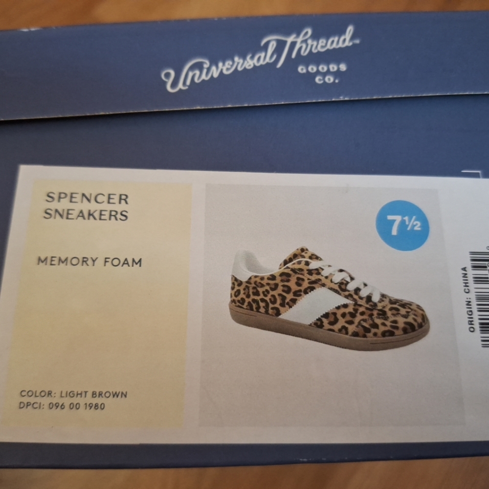 Universal Thread Leopard Print Brown Spencer Memory Comfy Sneakers Shoes 7.5 - Picture 10 of 10